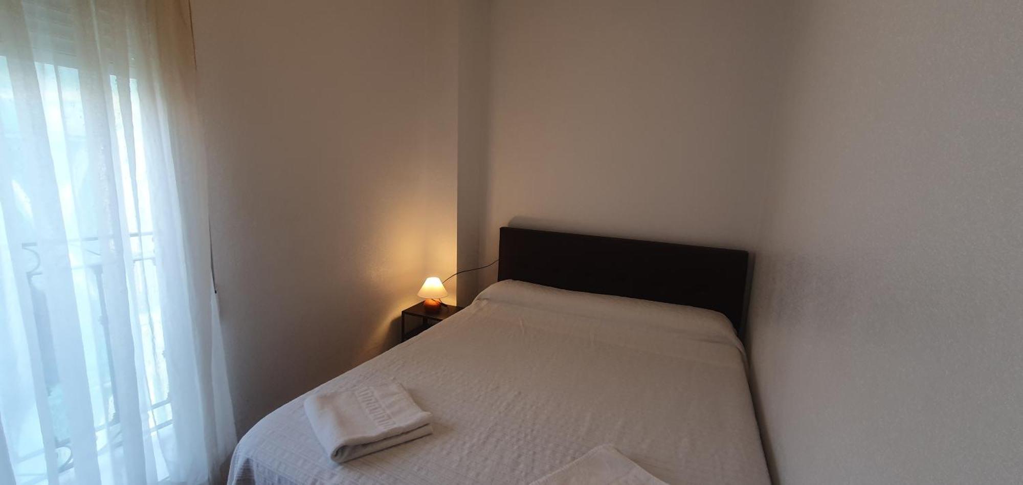 Apartamentos Plaza Аликанте Стая снимка