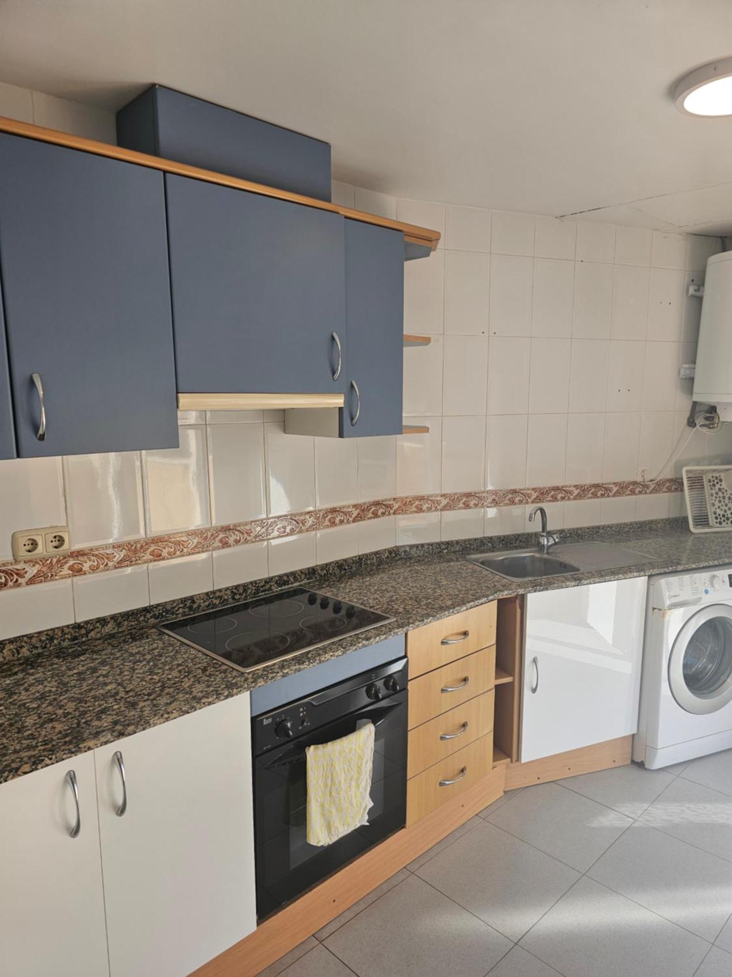 Apartamentos Plaza Аликанте Стая снимка