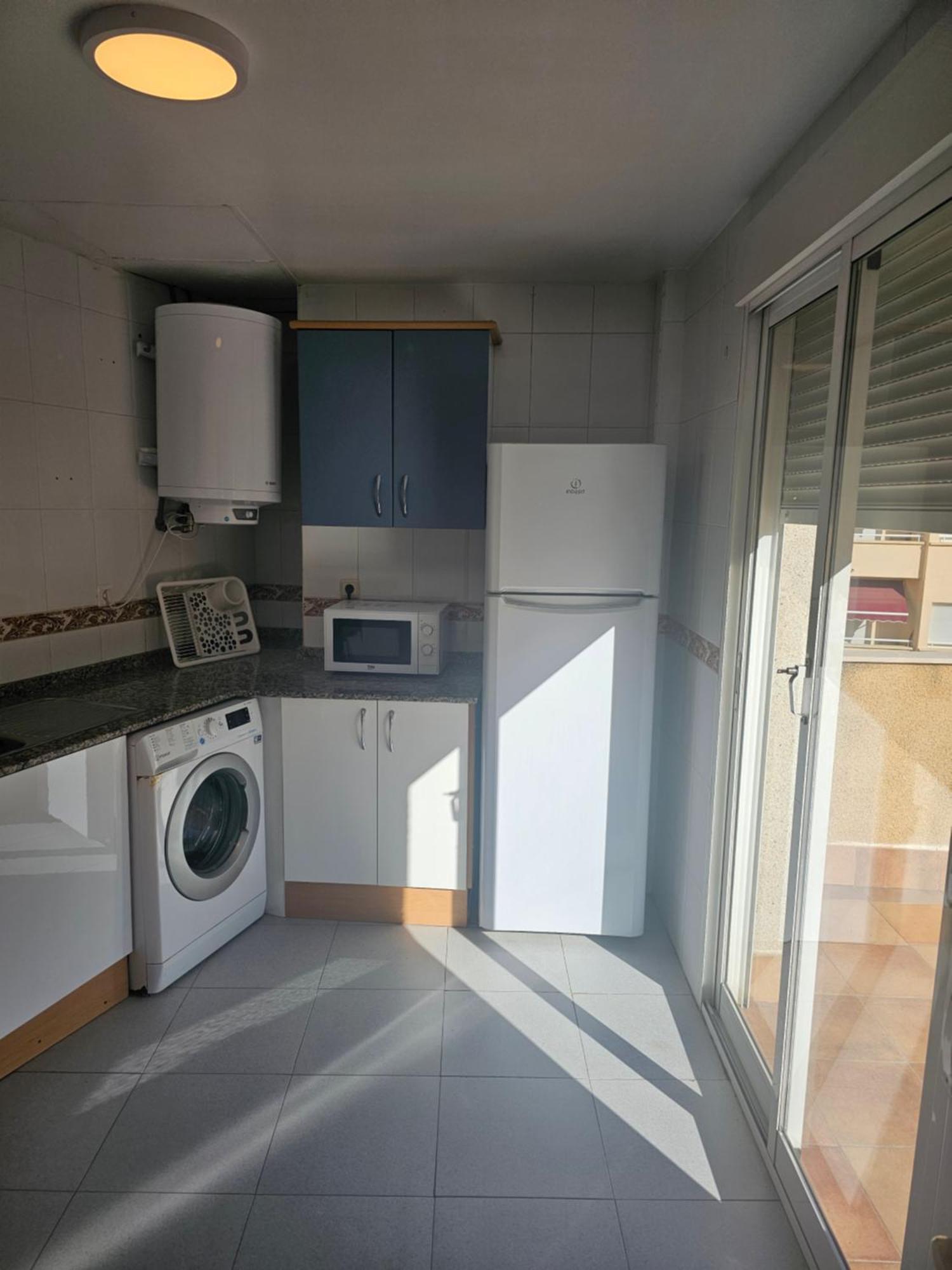 Apartamentos Plaza Аликанте Стая снимка