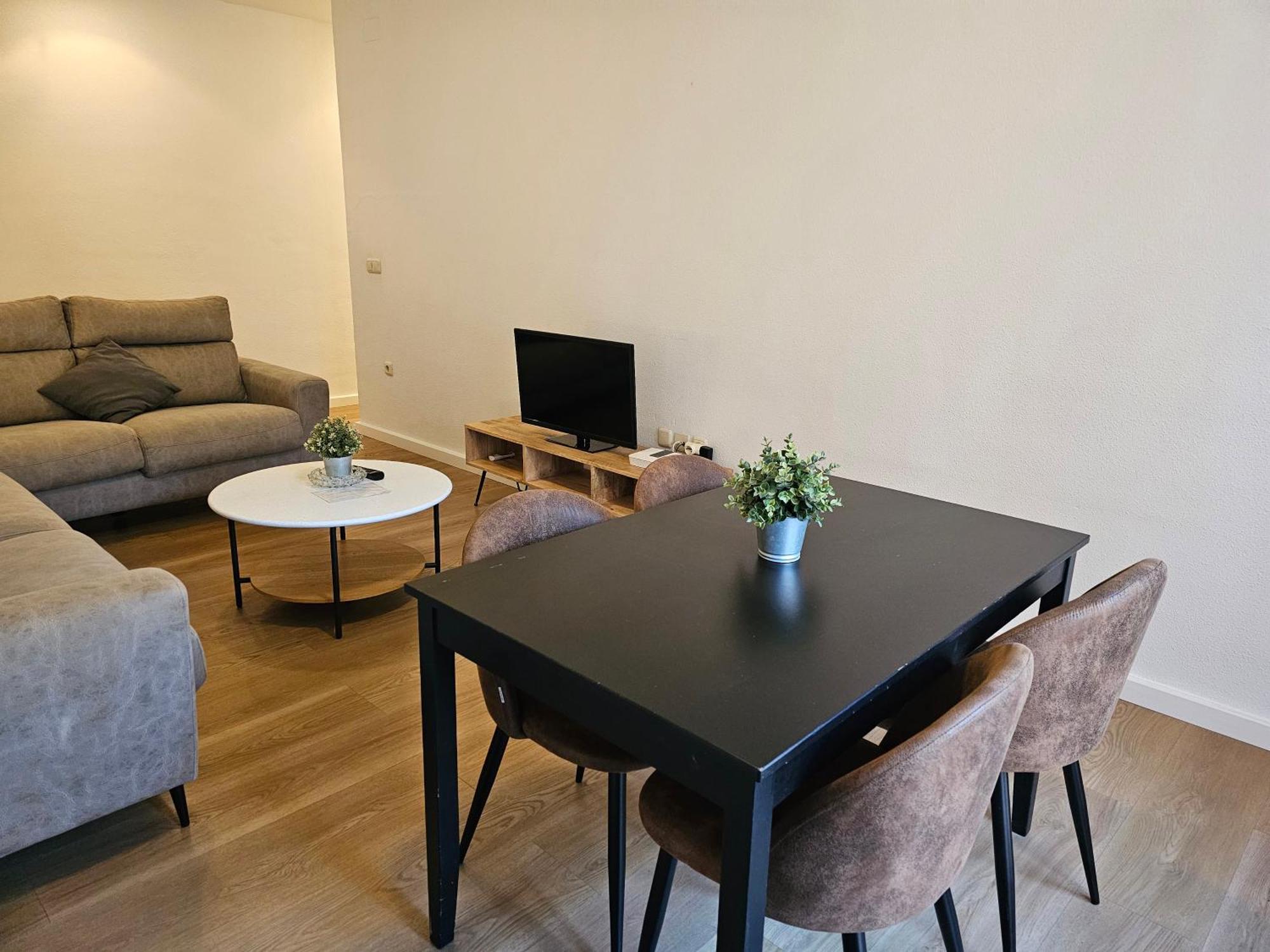Apartamentos Plaza Аликанте Стая снимка