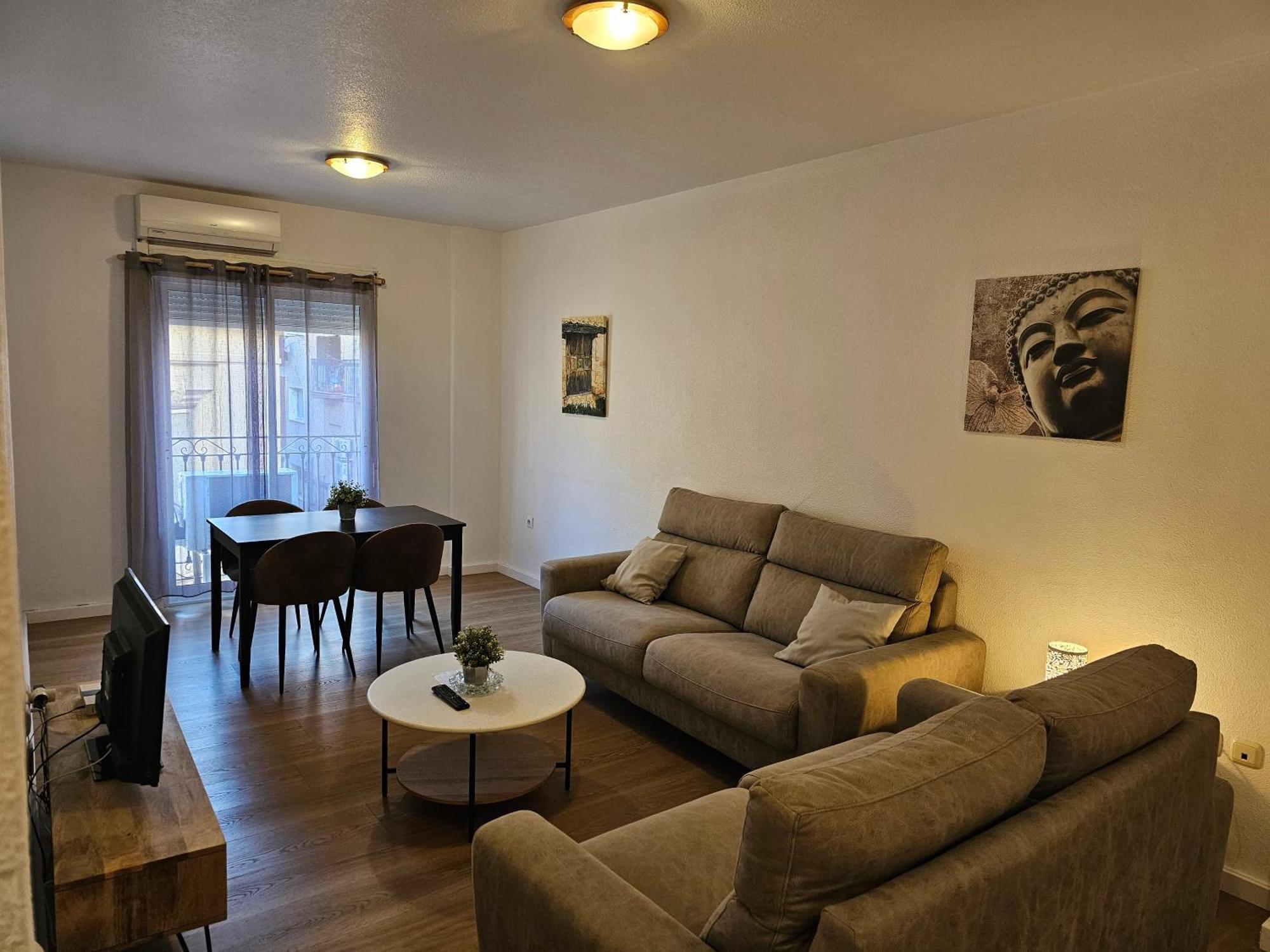 Apartamentos Plaza Аликанте Стая снимка