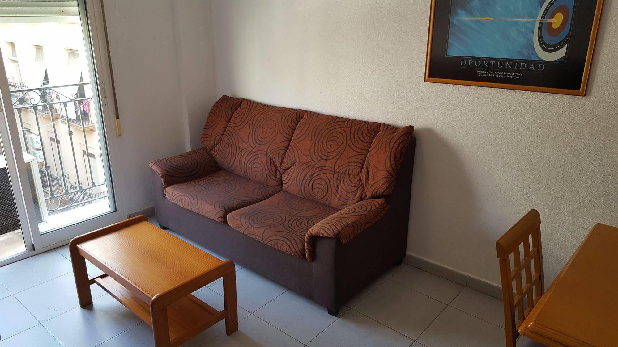 Apartamentos Plaza Аликанте Екстериор снимка
